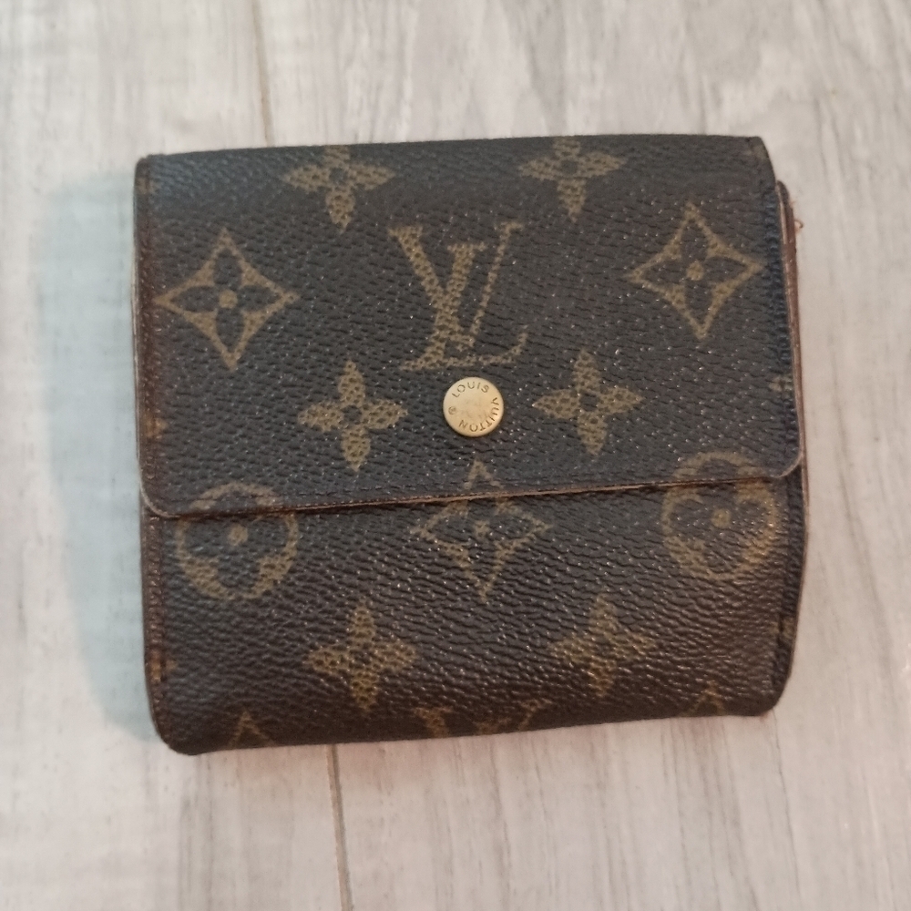 Louis-Vuitton Elise Wallet